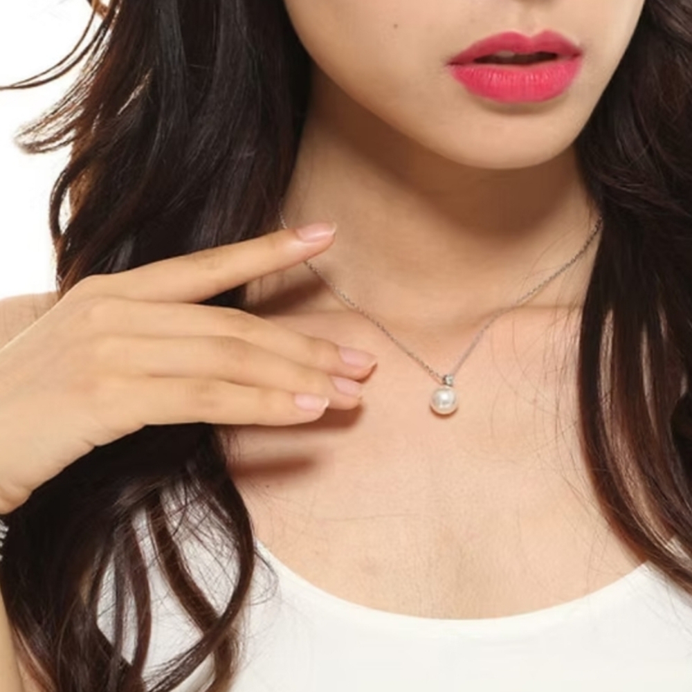 Swarovski Silver Necklace with Pearl Pendant